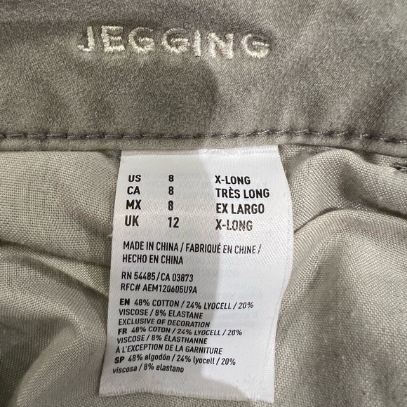 American Eagle Light Grey Jeggings AEO Sateen X4 Super Stretch - Picture 3 of 14